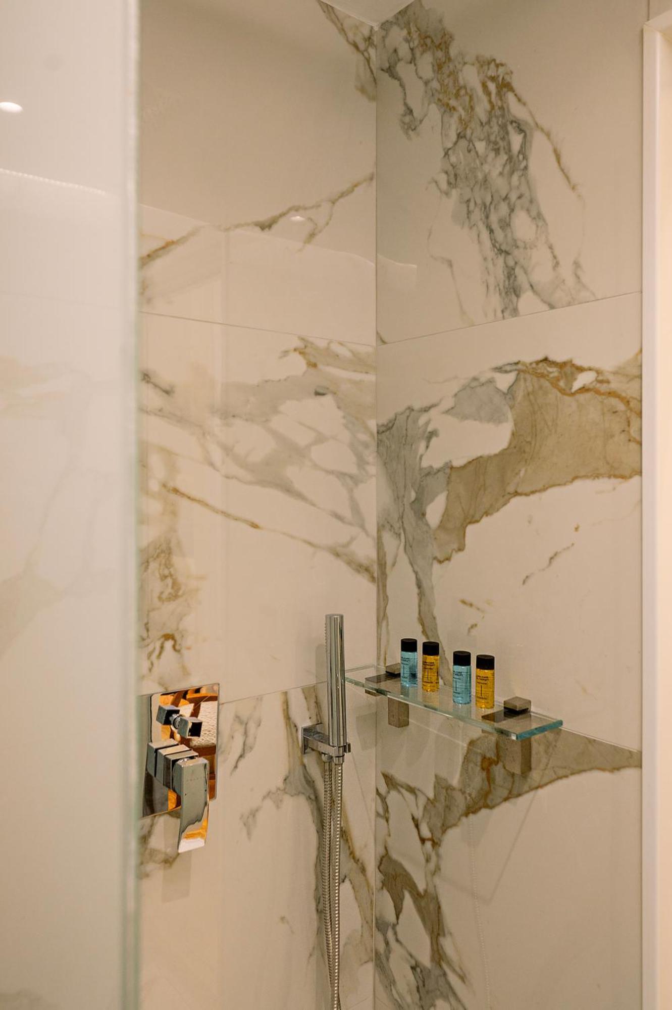 Curcumelli Luxury *